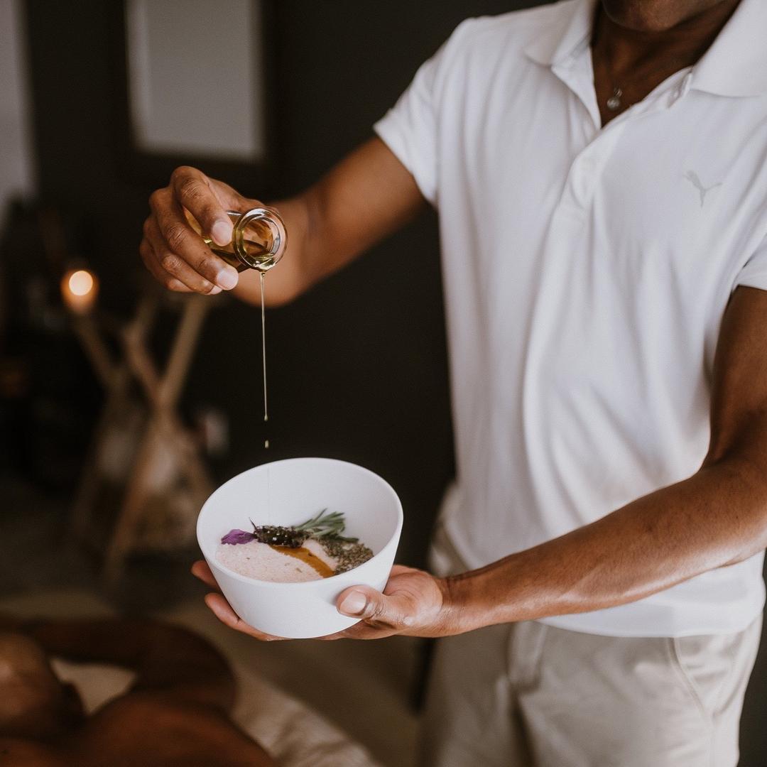 Combining Body Scrubs with Botanicals to Supercharge your Results